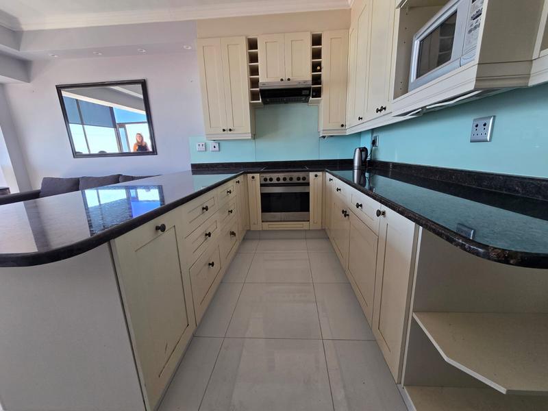To Let 2 Bedroom Property for Rent in Sea Point Western Cape